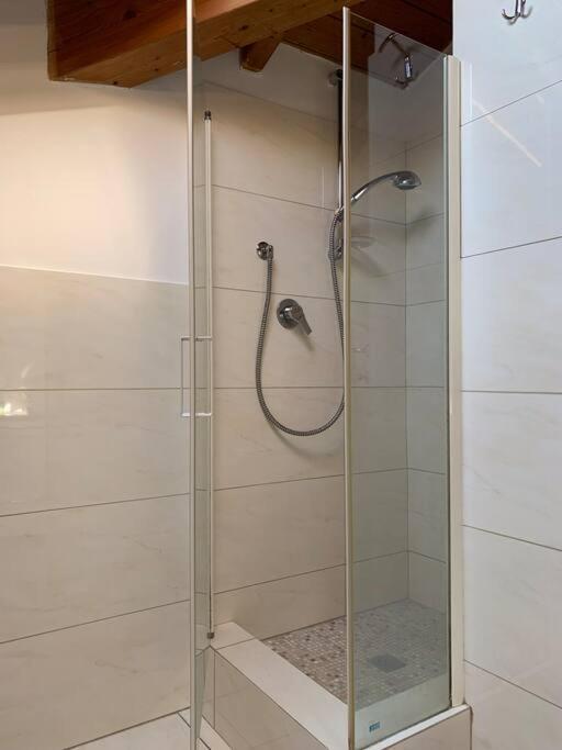 Appartamento Andrew'S House Con Parcheggio Privato Anzola dell'Emilia Exterior foto